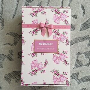 Stanley X LoveShackFancy Beaux Pink Holiday Quencher | 40 oz